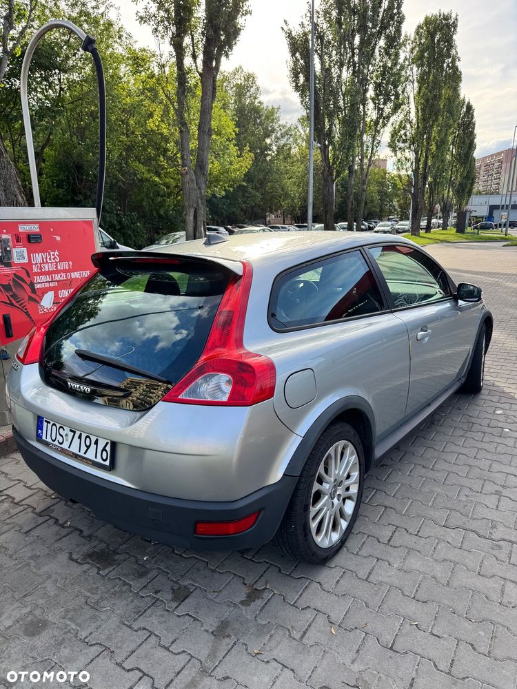 Volvo C30 1.6D Momentum - 8