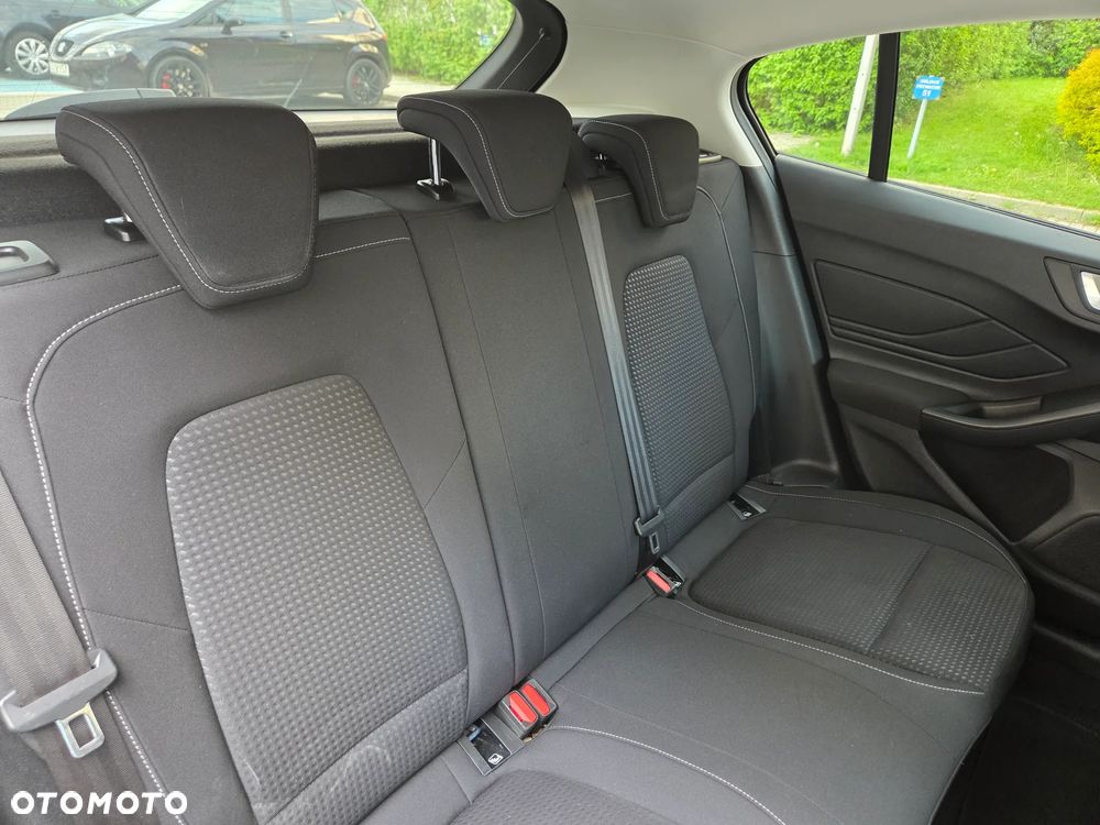 Ford Focus 1.0 EcoBoost Active Business - 13