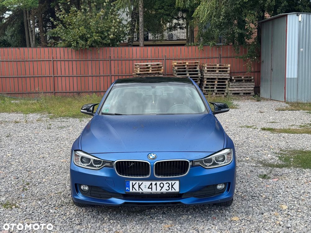 BMW Seria 3 316i - 2