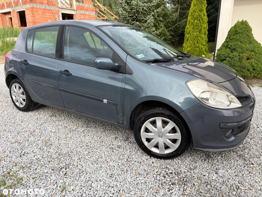 Renault Clio 1.4 16V Expression - 12