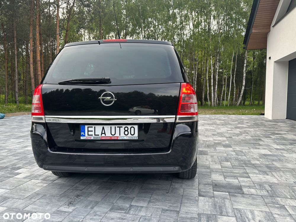 Opel Zafira 1.8 Cosmo - 36