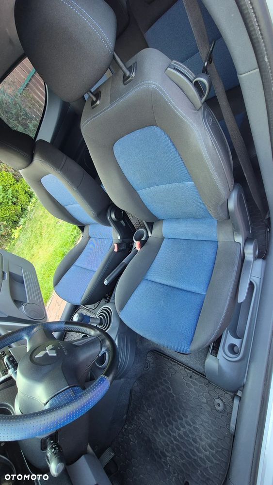 Mitsubishi Colt 1.1 Inform - 31