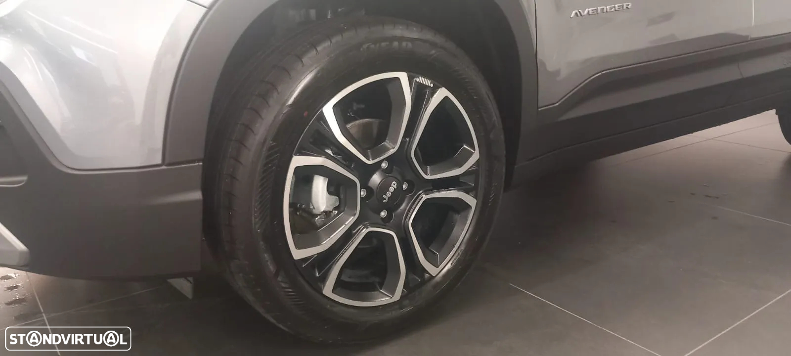 Jeep Avenger 1.2 GSE T3 Altitude - 14