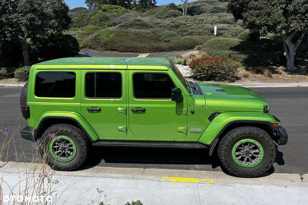 Jeep Wrangler - 10