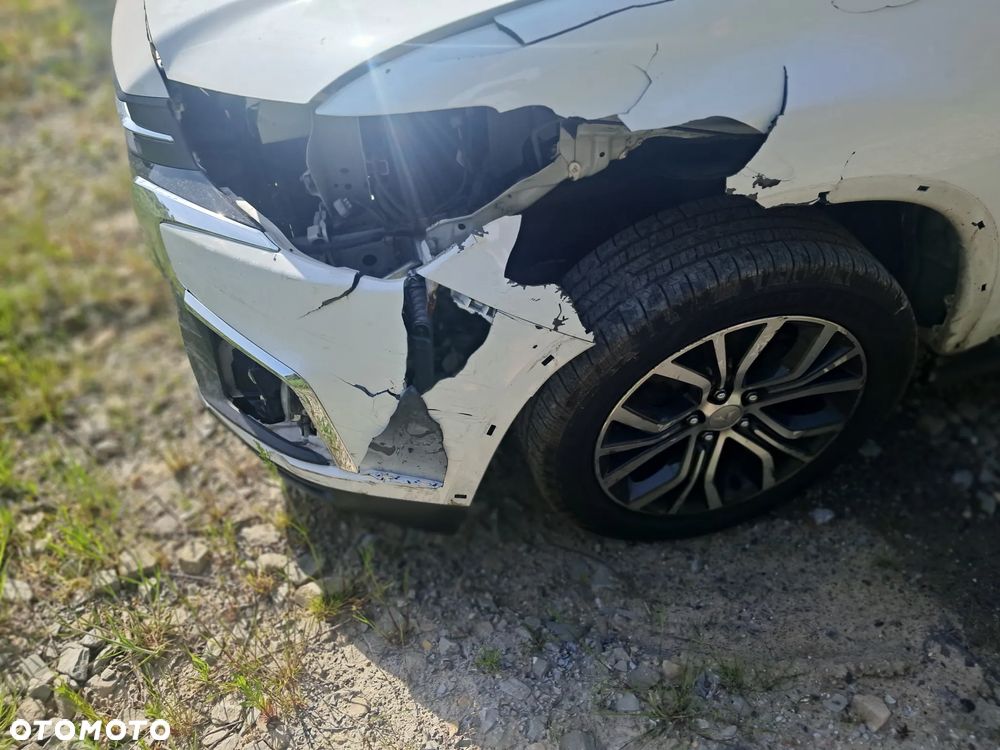 Mitsubishi ASX - 3