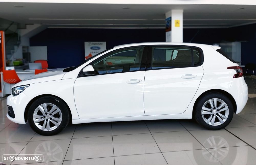 Peugeot 308 2019 photo 5