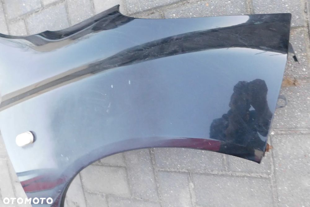błotnik prawy przód NISSAN MICRA K12 czarny - 4