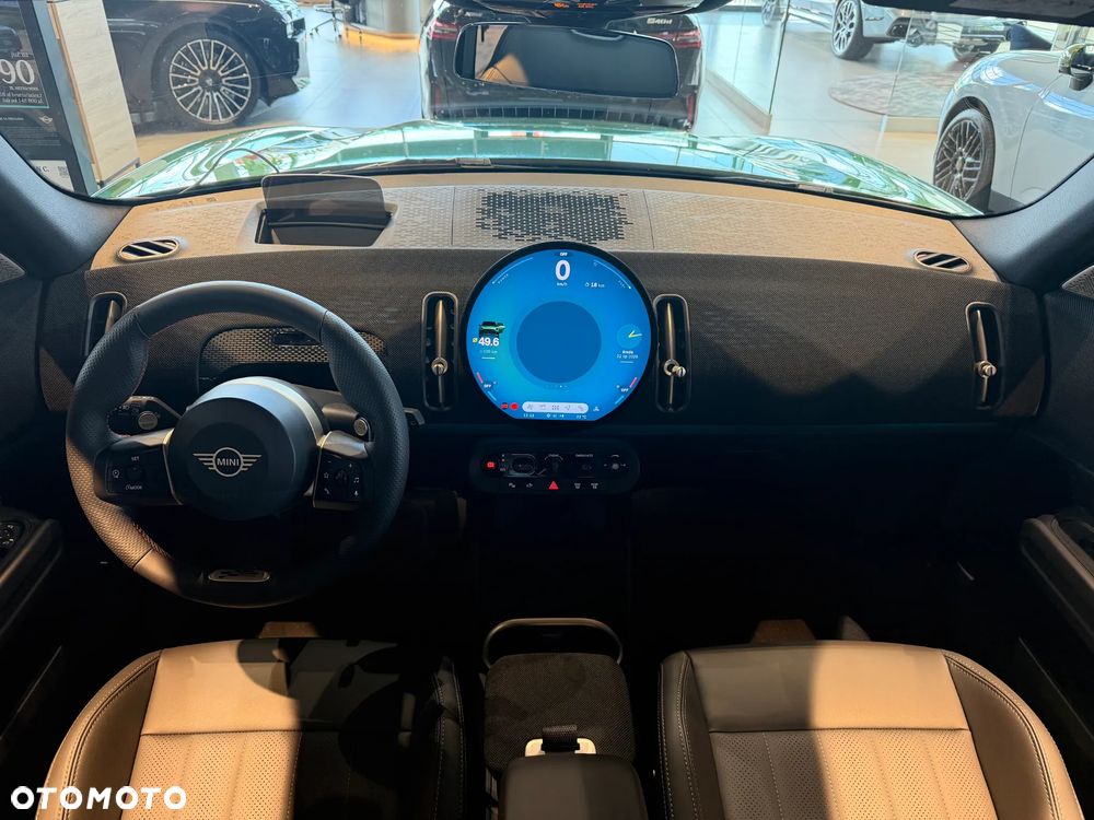 MINI Countryman C mHEV Linia Favoured - 14