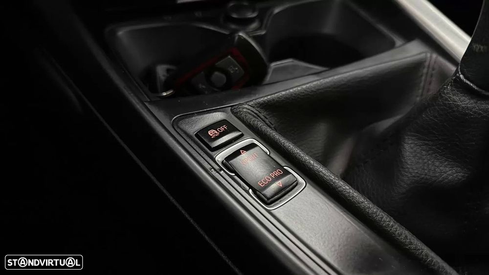 BMW 116 d EDynamics Line Sport - 22