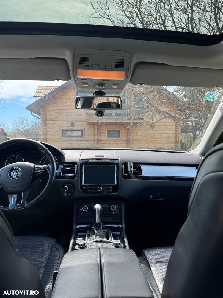 Volkswagen Touareg 3.0 V6 TDI BMT - 12