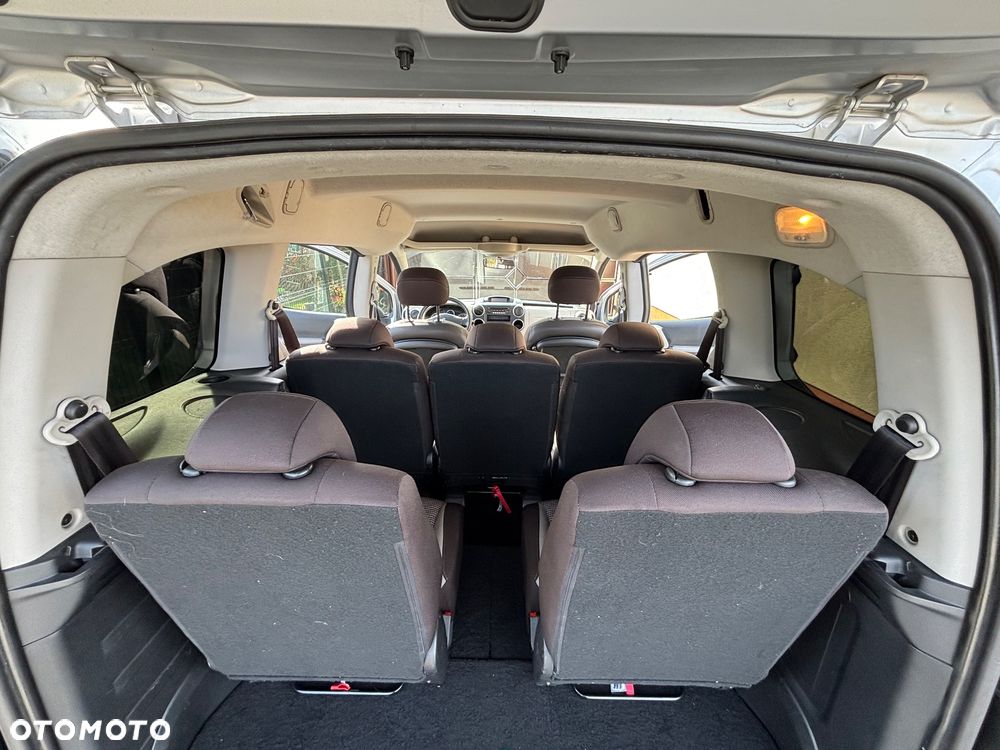 Peugeot Partner 1.6 HDi Outdoor 7os - 11