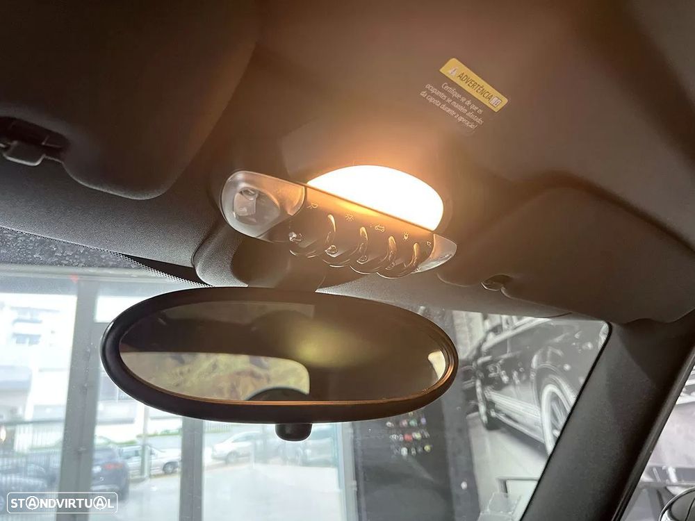 MINI Cabrio Cooper S - 22