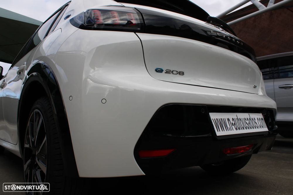 Peugeot e-208 50 kWh GT Line - 7