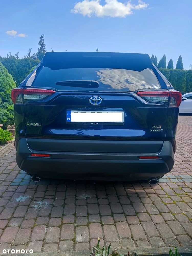 Toyota RAV4 - 10