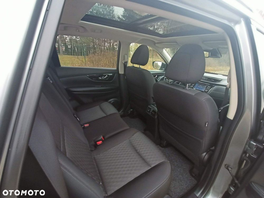 Nissan X-Trail 1.6 DIG-T Tekna 2WD 7os - 25