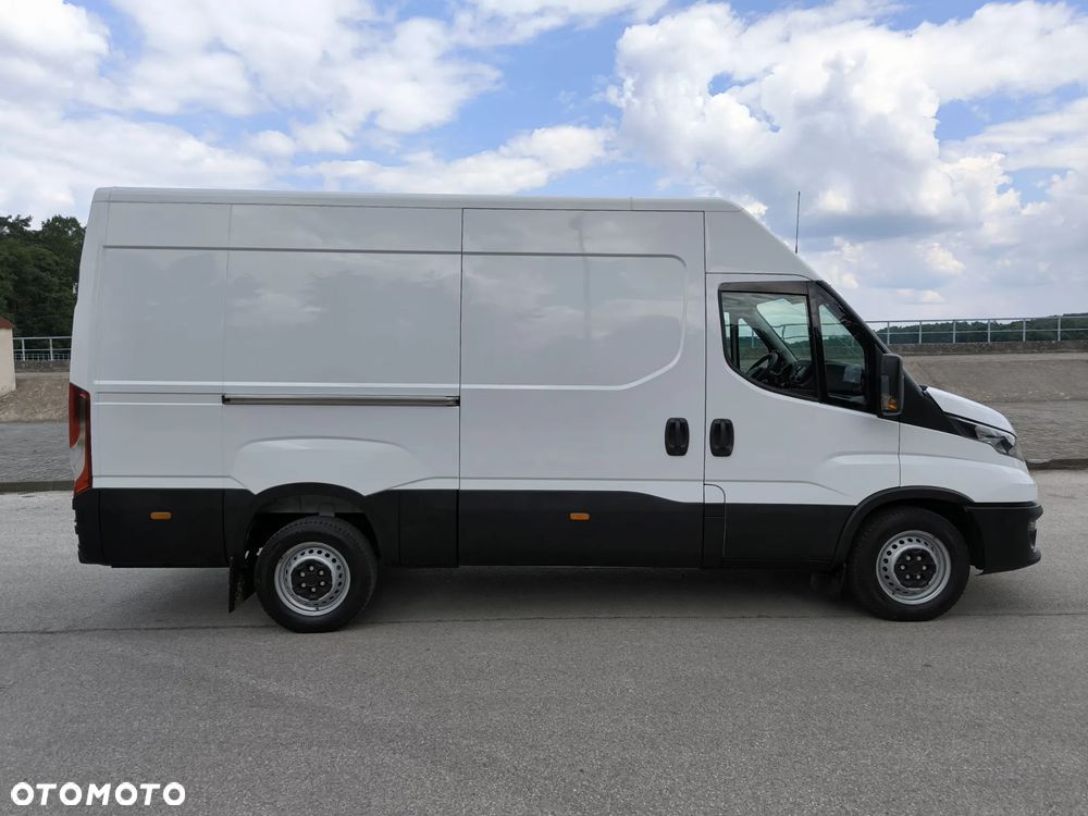 Iveco Daily - 10