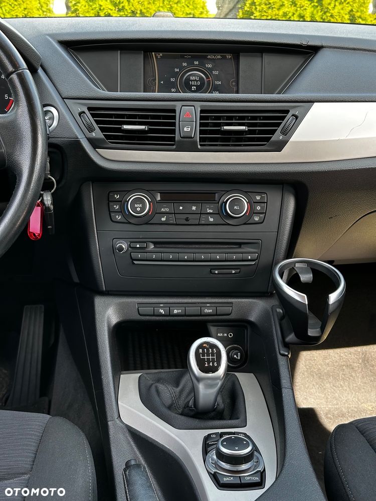 BMW X1 sDrive18d - 19