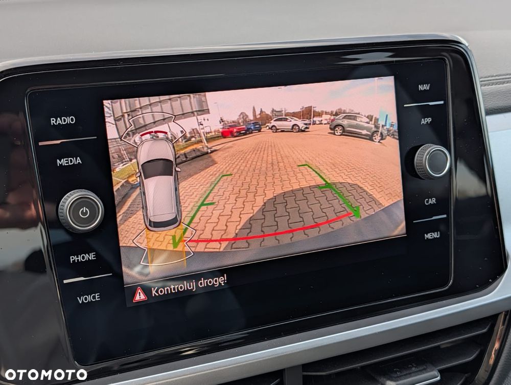 Volkswagen T-Roc 1.5 TSI Life Plus DSG - 21