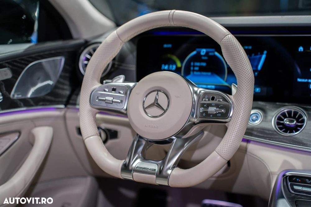 Mercedes-Benz AMG GT 4-door Coupe - 37