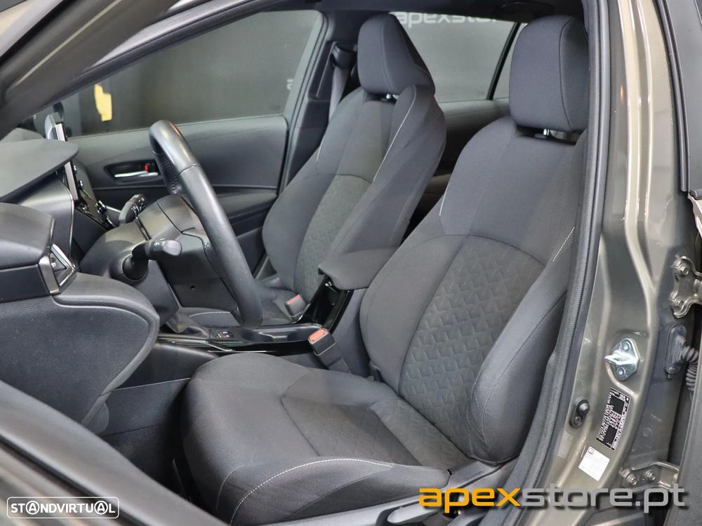 Toyota Corolla Touring Sports 1.8 Hybrid Comfort+P.Sport - 11