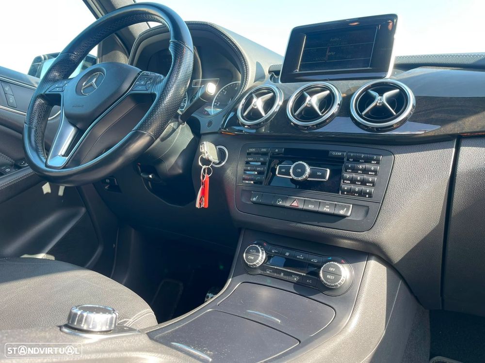 Mercedes-Benz B 180 CDI BE Fleet Pack Aut.107g - 14