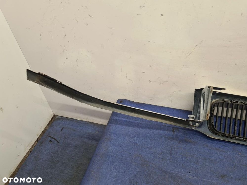 BMW 318 I E36 ATRAPA / GRILL - 10