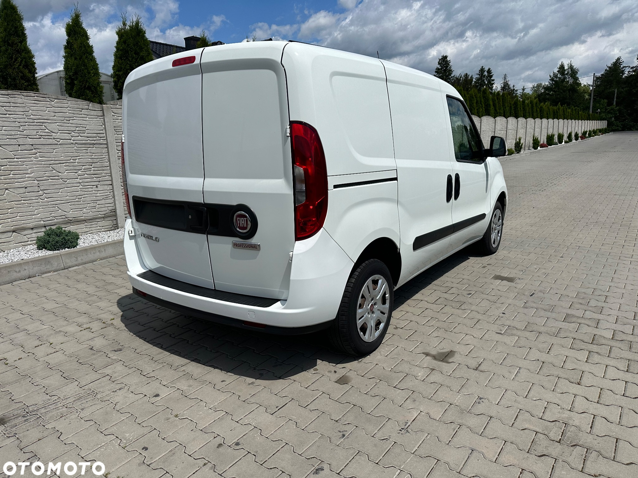 Fiat DOBLO 1.6  105 KM klima Navi - 4