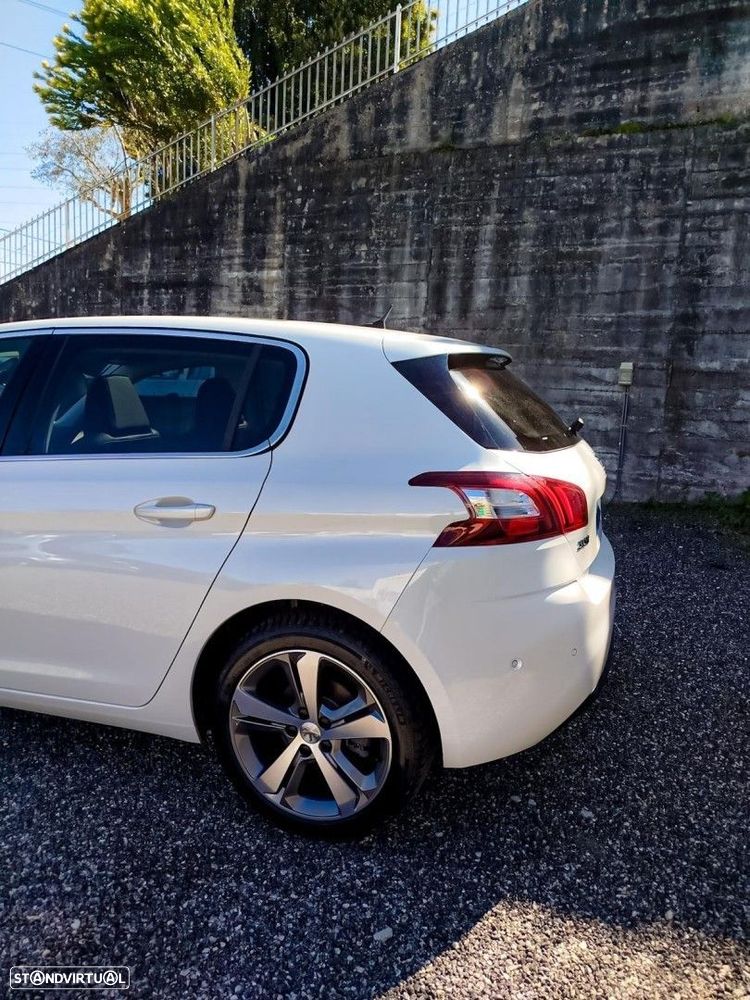 Peugeot 308 PureTech 130 Allure - 15
