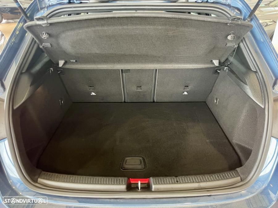 Mercedes-Benz A 250 e Style Plus - 33