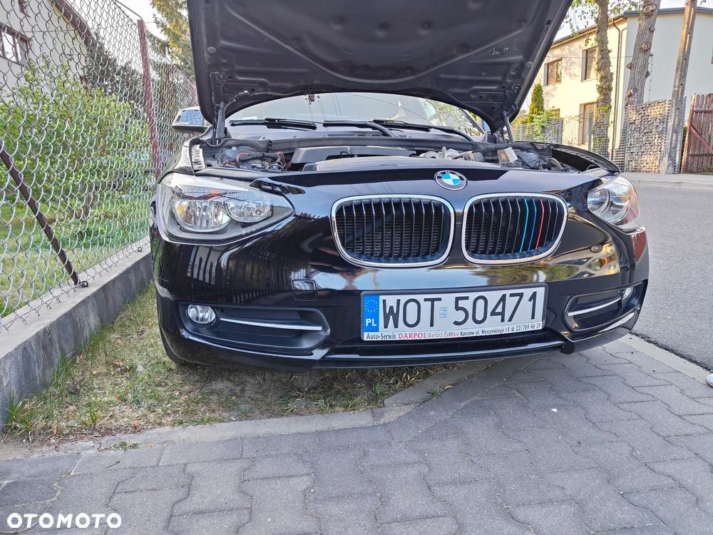 BMW Seria 1 116i - 11