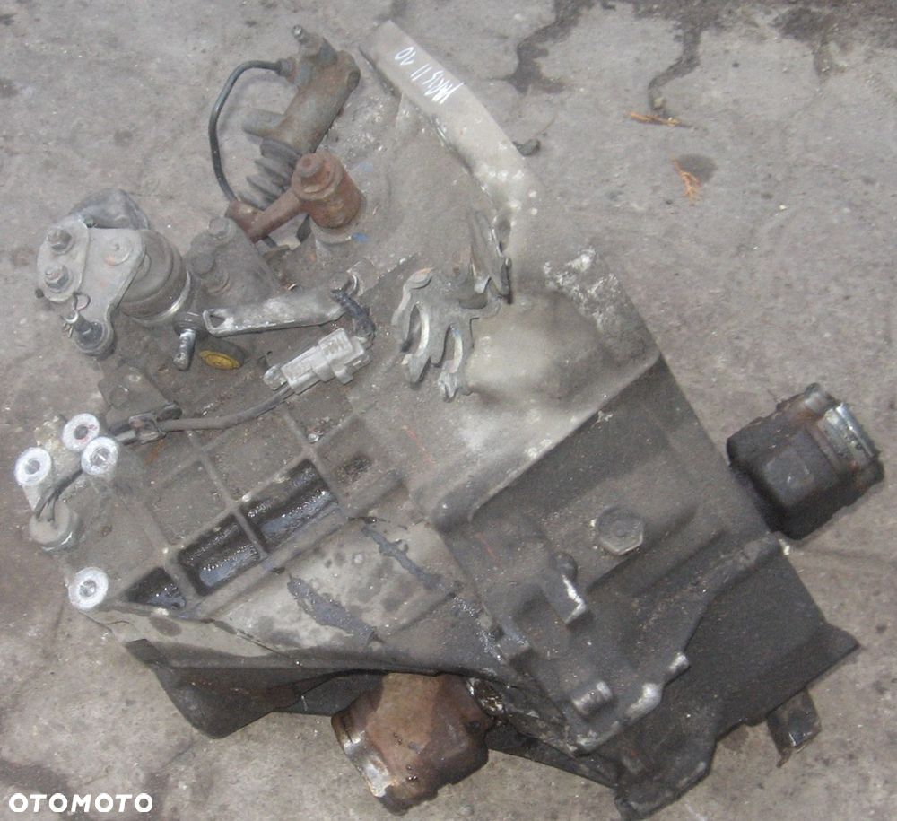 skrzynia biegów 1.0 VVTI YARIS II AYGO CITROEN C1 TOYOTA - 1