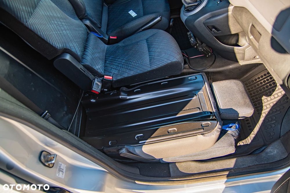 Peugeot Partner - 14