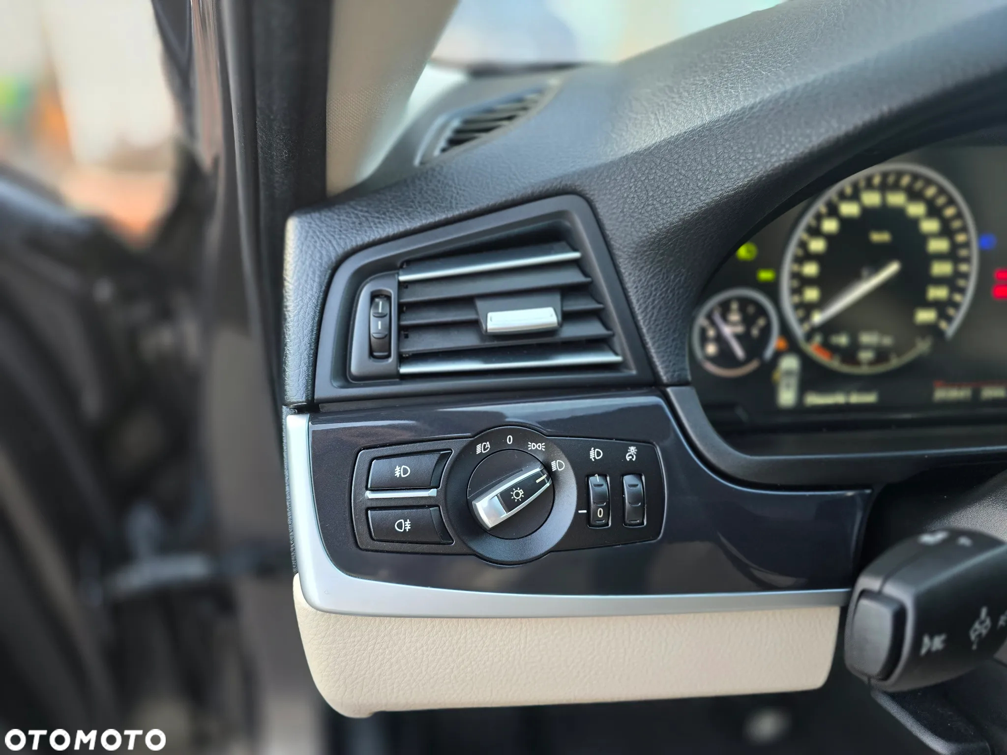 BMW Seria 5 - 17