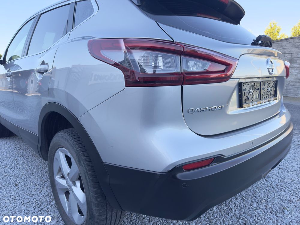 Nissan Qashqai 1.5 dCi N-Connecta - 12