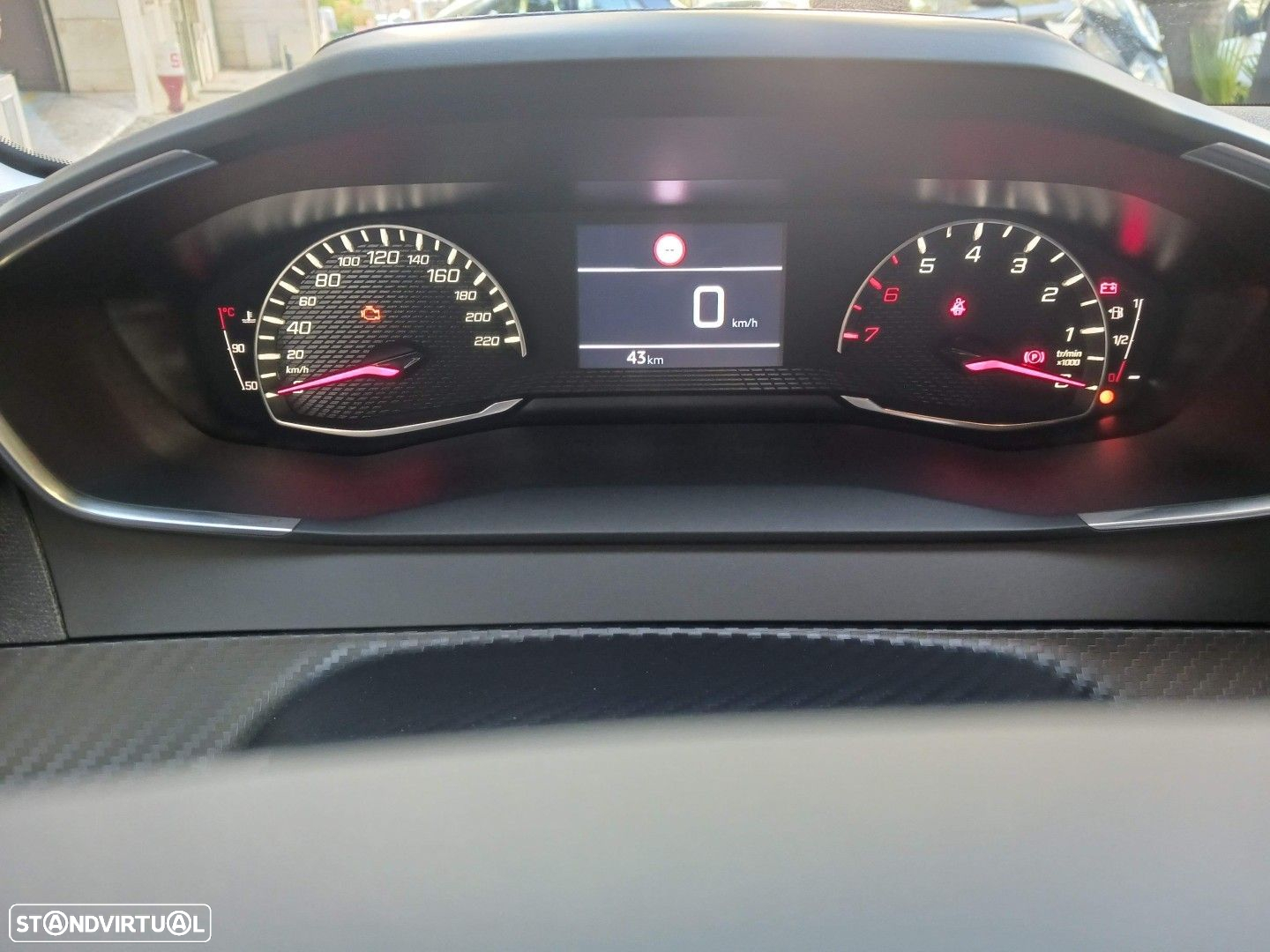 Peugeot 208 1.2 PureTech Style - 13