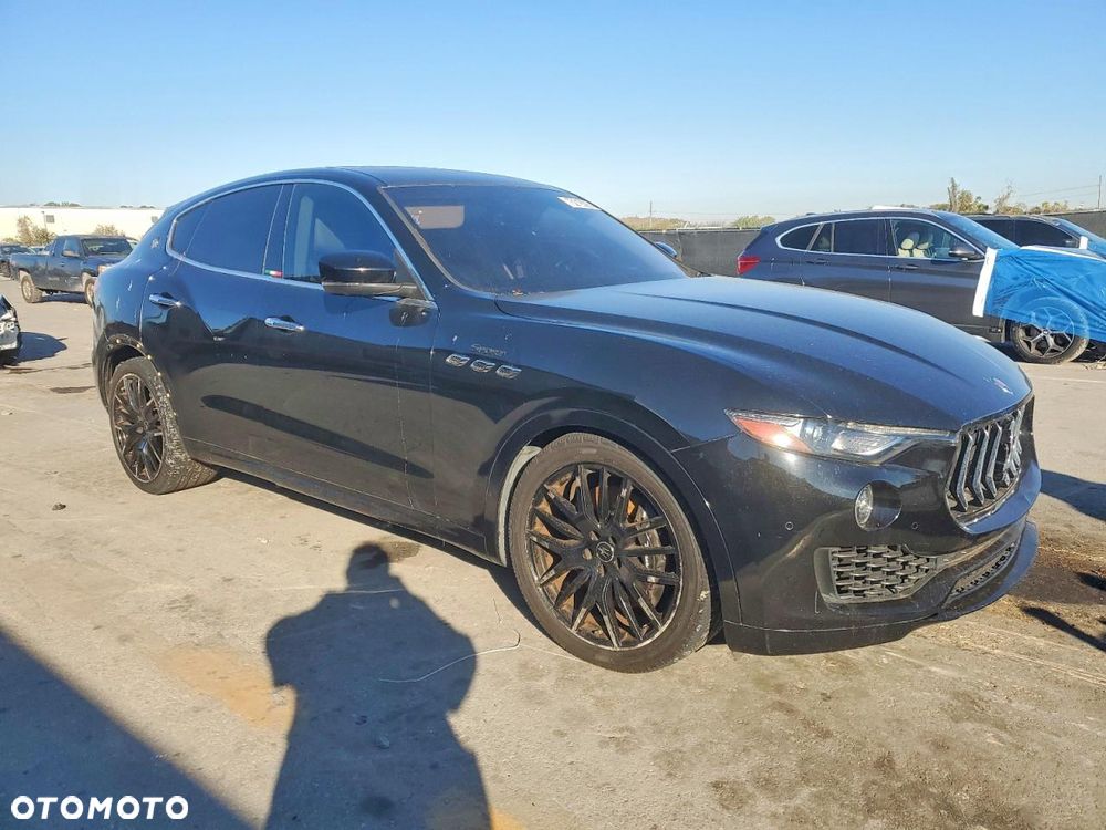 Maserati Levante S Q4 - 5