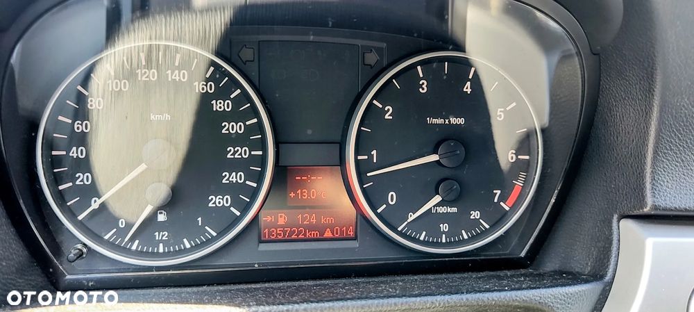 BMW Seria 3 318i - 7