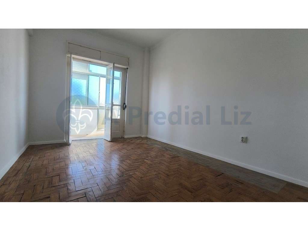 Apartamento T2 para arrendamento - Alto do Pina - Grande imagem: 5/8