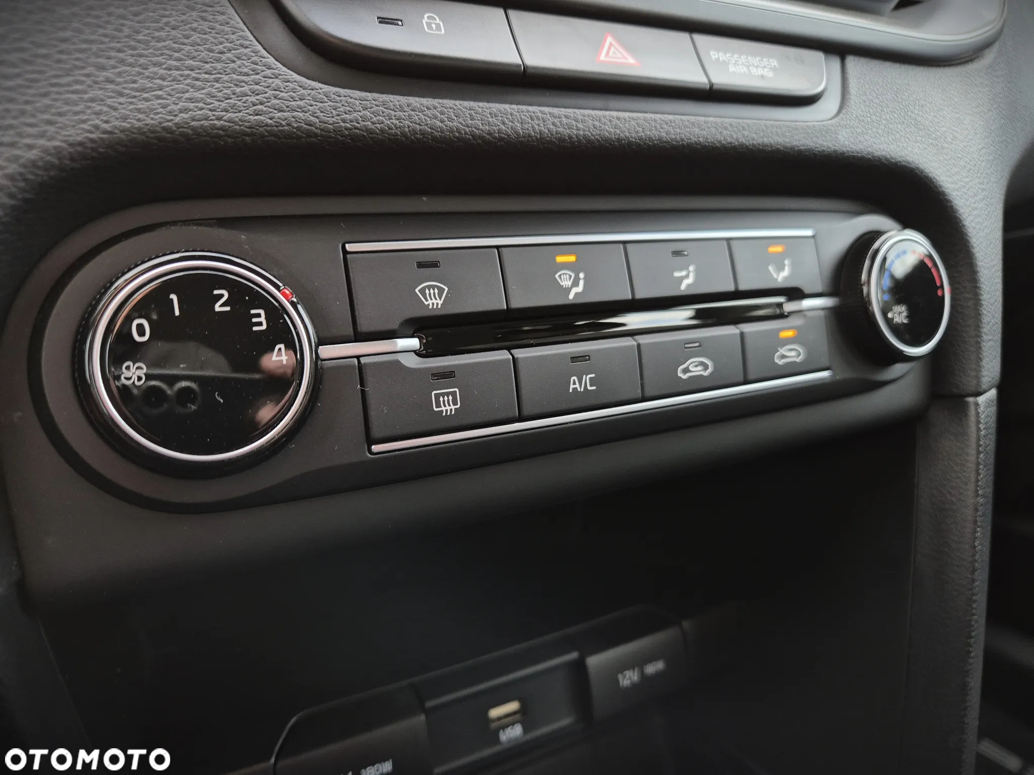 Kia Ceed 1.6 CRDi mHEV S - 30