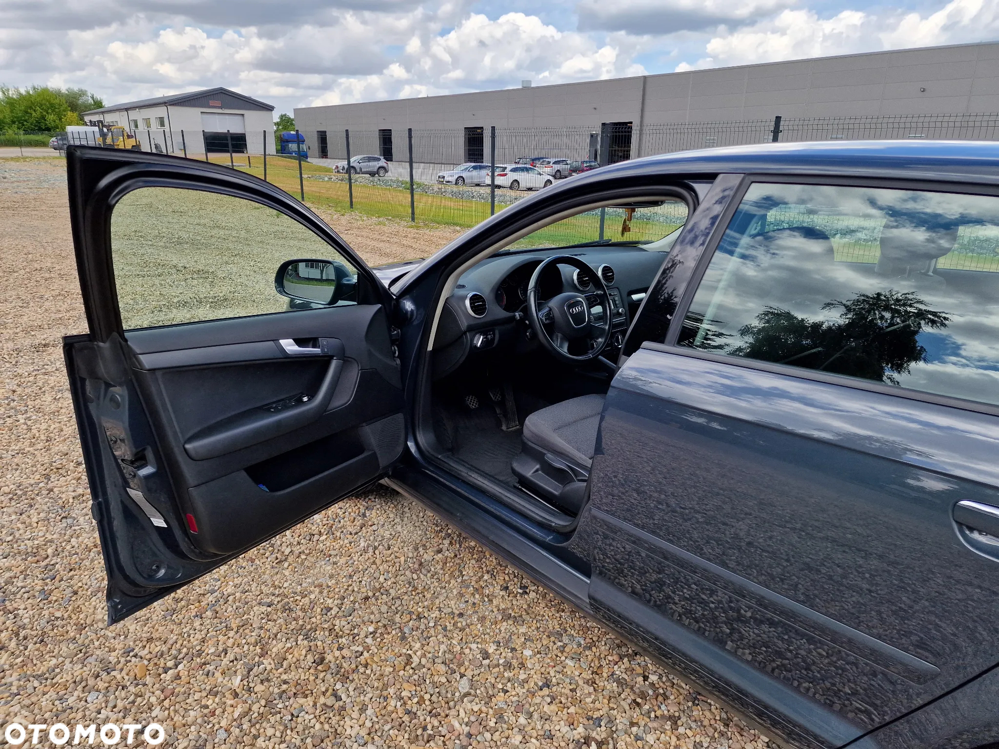 Audi A3 1.6 Ambiente - 18