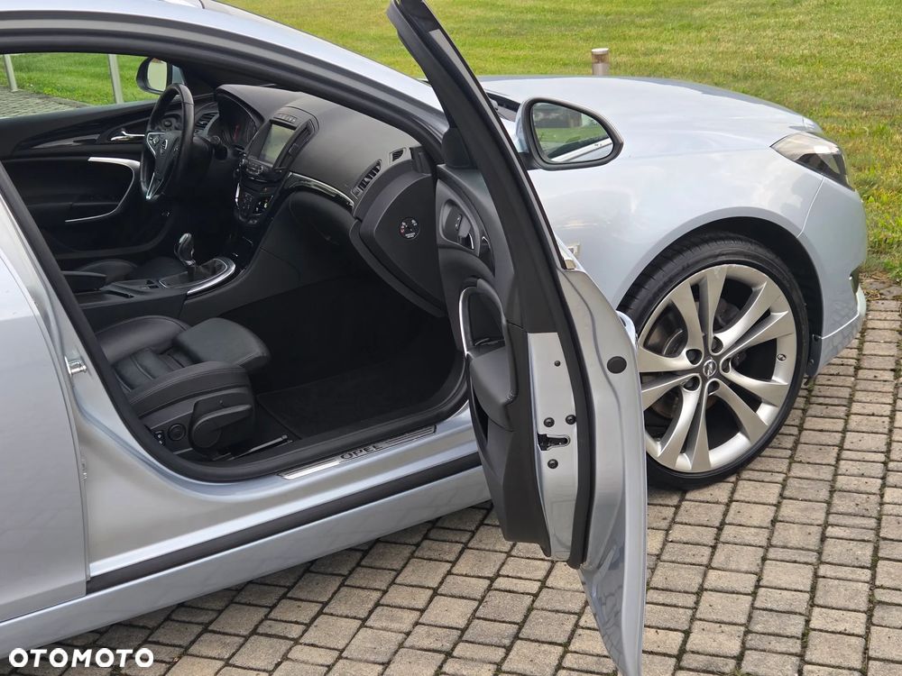 Opel Insignia 2.0 CDTI 4x4 ecoFLEX Start/Stop Business Innovation - 34