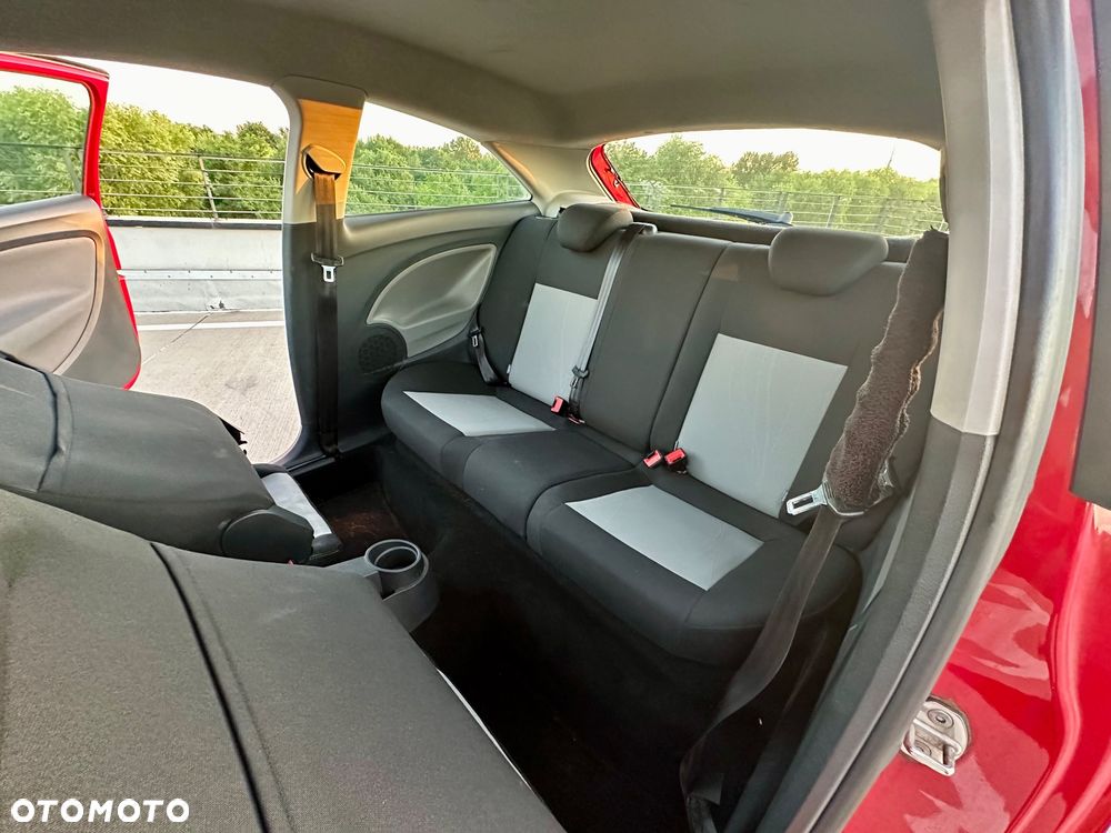 Seat Ibiza SC 1.2 12V Reference Salsa - 16