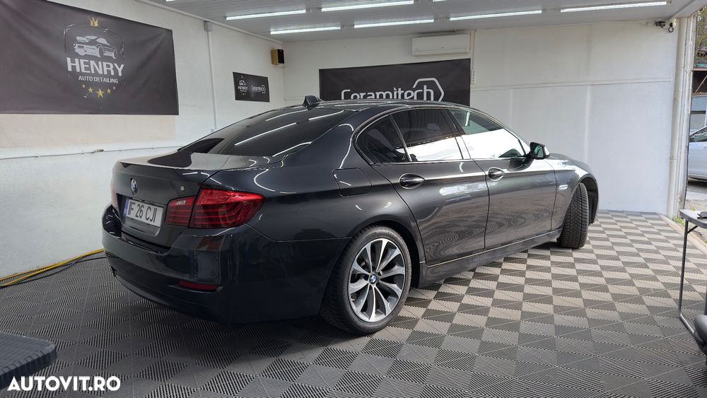BMW Seria 5 520d AT - 2