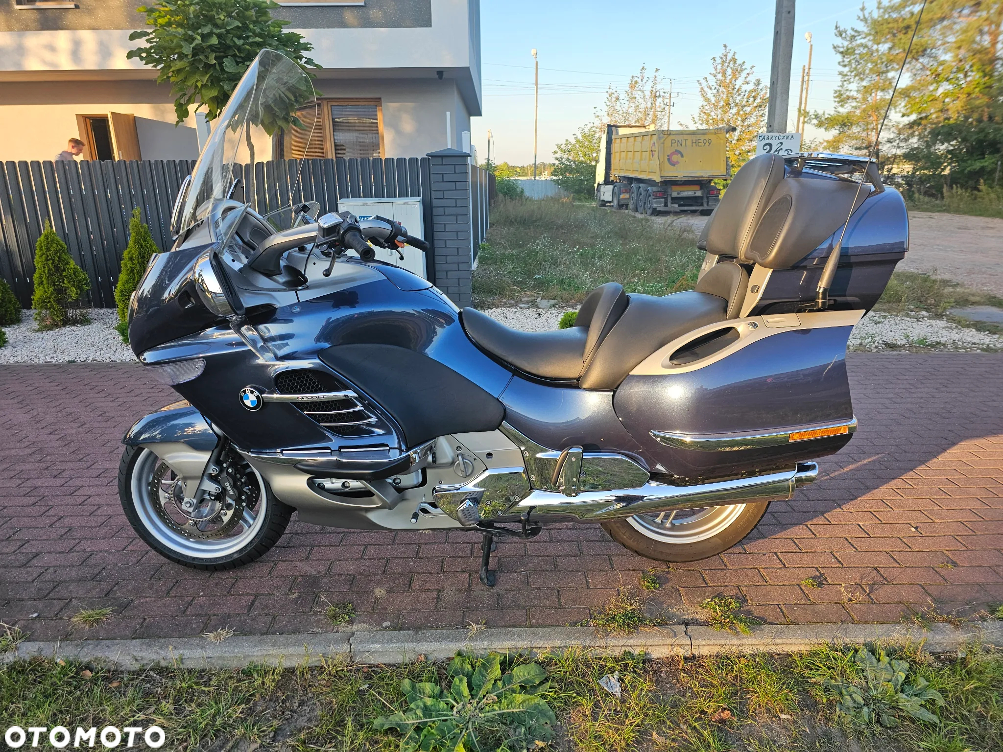 BMW LT - 4