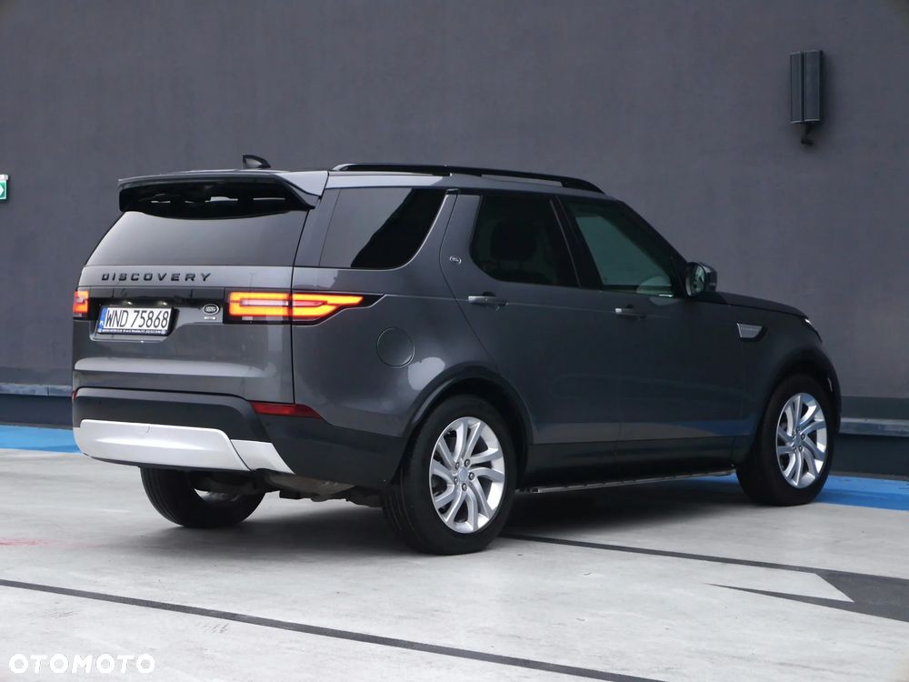 Land Rover Discovery V 2.0 SD4 HSE Luxury - 4