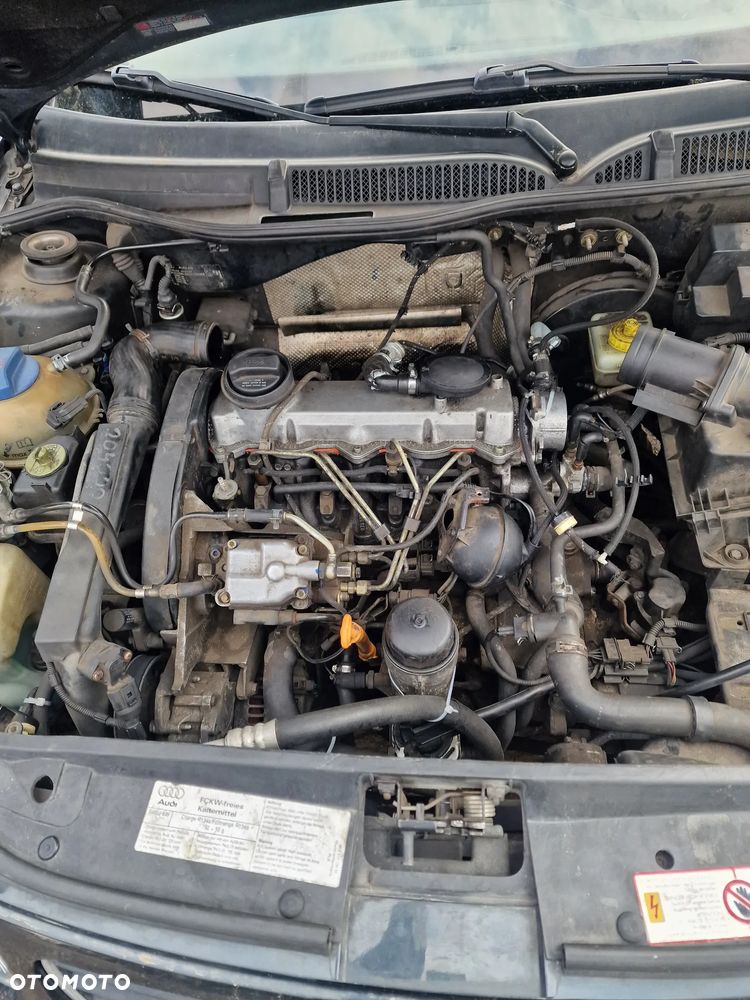 Audi A3 8L przed lift 3d 1.9 tdi 110km AHF skrzynia 5b DEA lakier LZ9U na czesci - 4