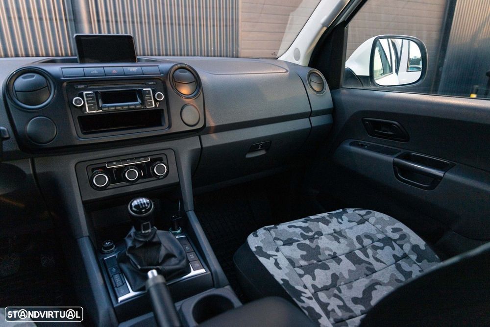 VW Amarok 2.0 TDi CD Trendline 4Motion - 20