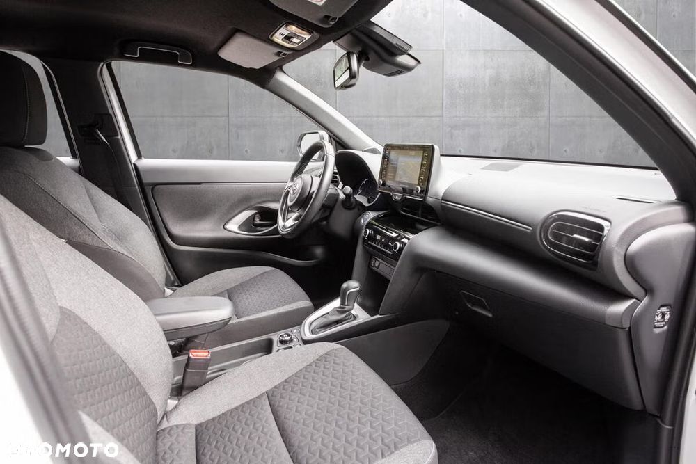 Toyota Yaris Cross Hybrid 1.5 Active - 17