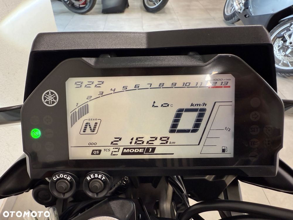 Yamaha MT - 9