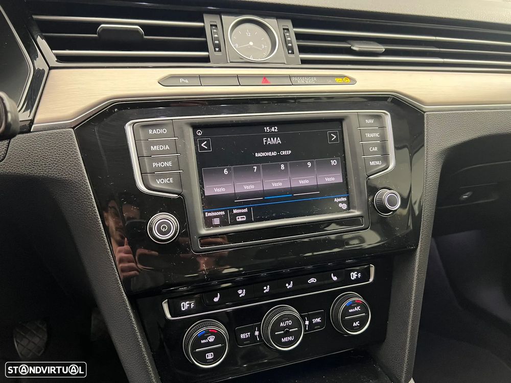 VW Passat Variant 1.6 TDI Confortline - 6